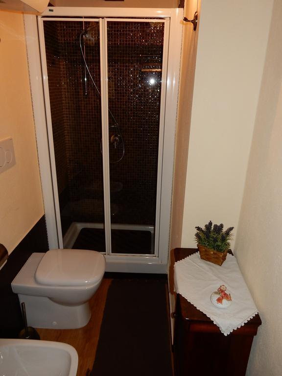 Ferienwohnung Acasamia Cagliari Zimmer foto